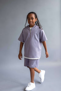 Short cotton shorts for kids, designed for comfort and casual wear
