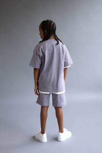 Zipper crewneck t-shirt for kids with a stylish zip detail and comfortable fit